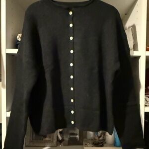 Round Neck Cardigan Sweater button up knit size medium in black new